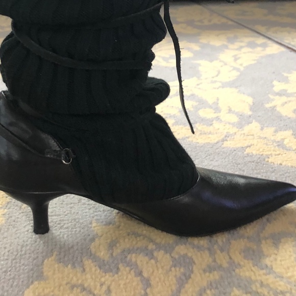 Burberry Heels - Picture 1 of 7